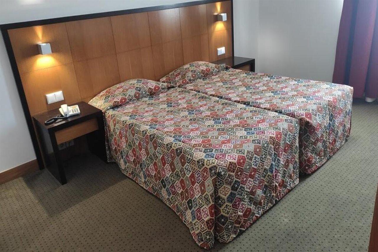 Hotel Bagoeira Barcelos Extérieur photo